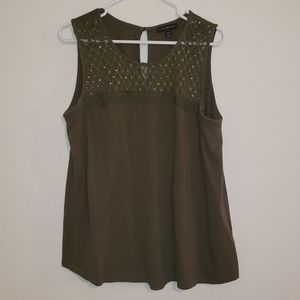 Sleeveless olive blouse with beading